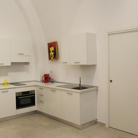B&B Bianco Apartments Orta Nova ภายนอก รูปภาพ