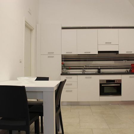 B&B Bianco Apartments Orta Nova ภายนอก รูปภาพ